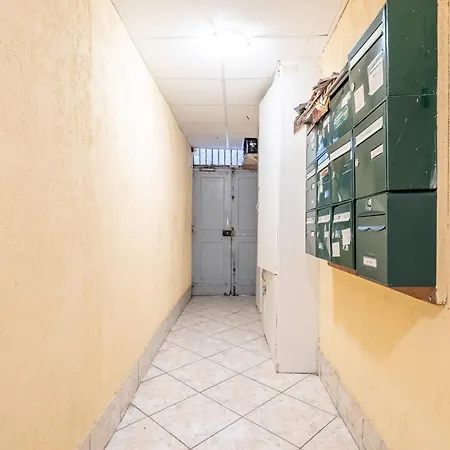 公寓 Calme Furnished Flat 艾克斯莱班