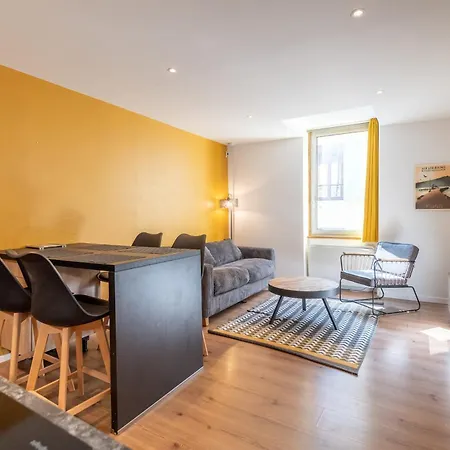 Calme Furnished Flat 公寓 *